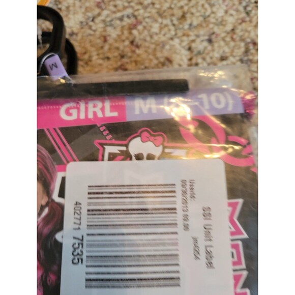 NEW 2013 Monster High Scaris City Of Frights Draculaura Costume Girls 8-10 - Picture 5 of 6